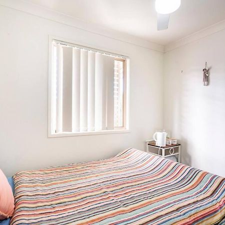 Room With Separate Bath In Shared Homestay Ред-Клифф Экстерьер фото